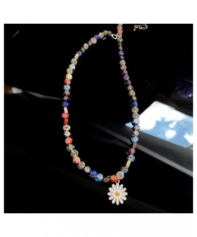 LIANXUE Sweet Daisy Pendant Necklace Flower Glass Bead Chain Necklace Fashion Jewelry Elegant Clavicle Chain Necklace Gift Gl...